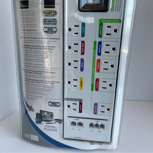 Monster - PowerCenter 10-Outlet Surge
Protector - Picture 6 of 14